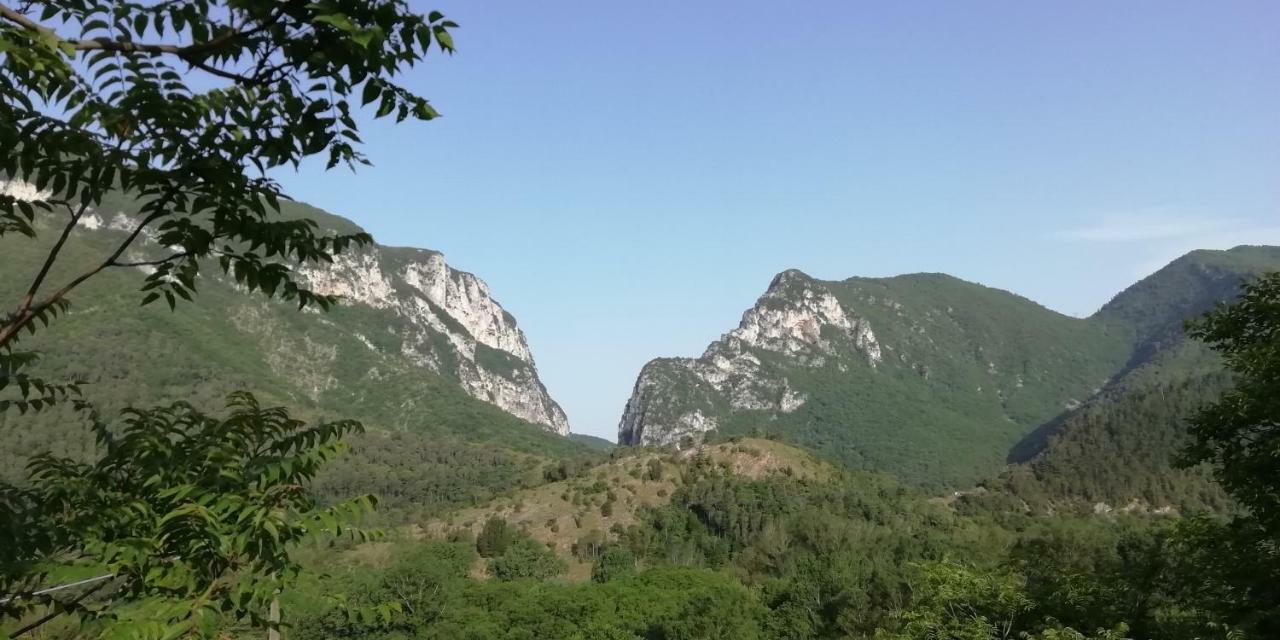 Ferienwohnung Madonna Di Frasassi - Casa Vacanze Genga  Exterior foto